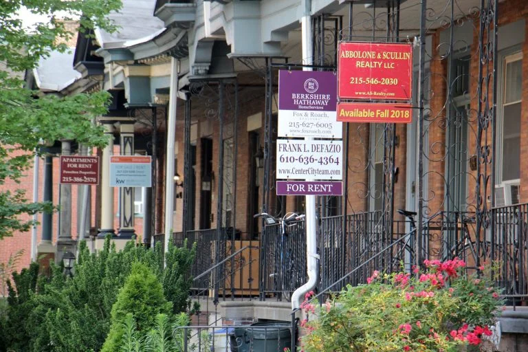 Contract Signings for U.S. Homes Drop in August to Lowest Level Since April 2020