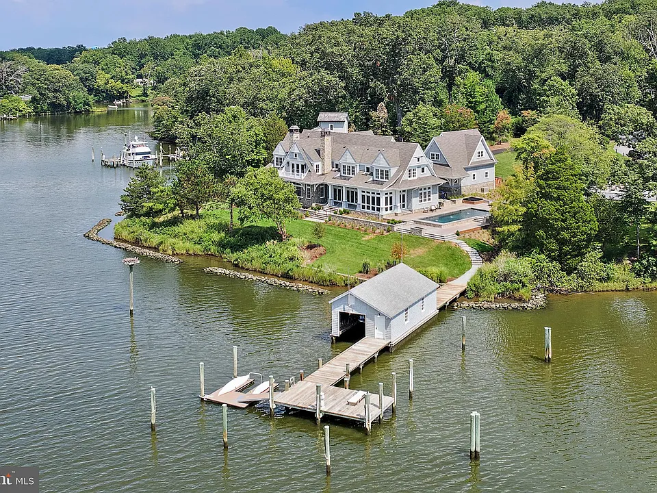Discover the Pinnacle of Oceanfront Living in Annapolis, MD 6 Anapolis MD